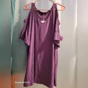 Brand new with tags 3x22-24 bloomchic blouse